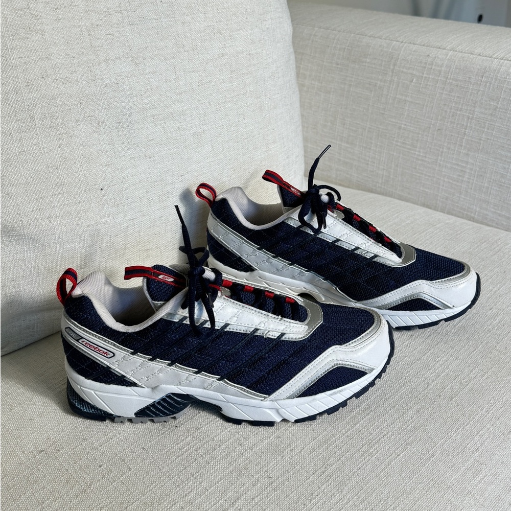 Vintage Reebok Cross Trainers Runner Shoe White Blue Men's Size 9.5 - Picture 5 of 10